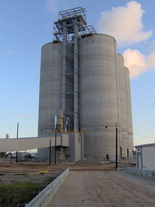 Houston Cement Import Facility Slider Image 2