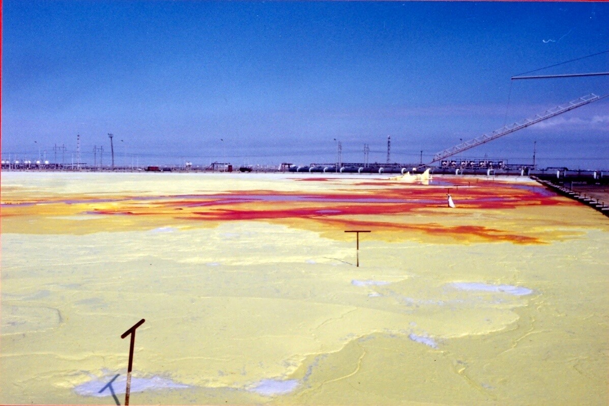 TCO Sulfur Block Pouring Main Image